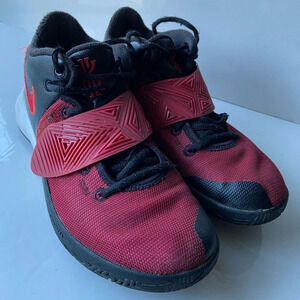 Nike Kyrie  Flytrap Mens red/ Black Basketball Shoes Sz 8